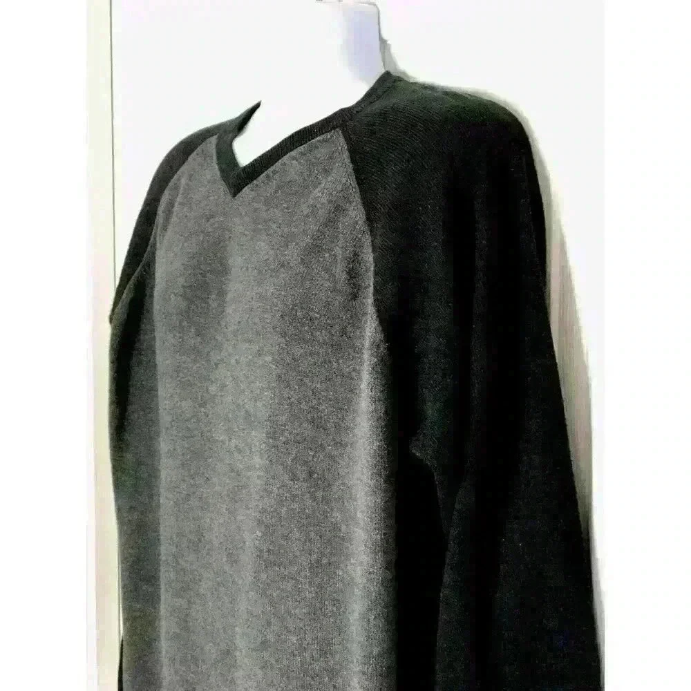 Vtg Banana Republic mens sweater L cotton long sleeve v-neck color block gray